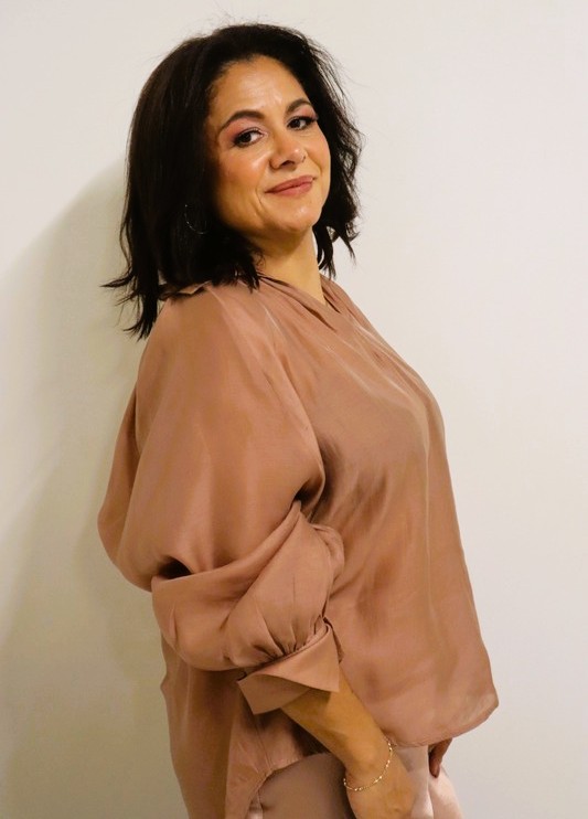 Eliane Alves encontra na literatura uma forma de dar voz à sua história de vida